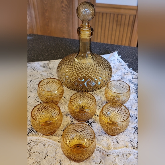 MCM Empoli Amber Glass Decanter Set - Picture 3 of 15